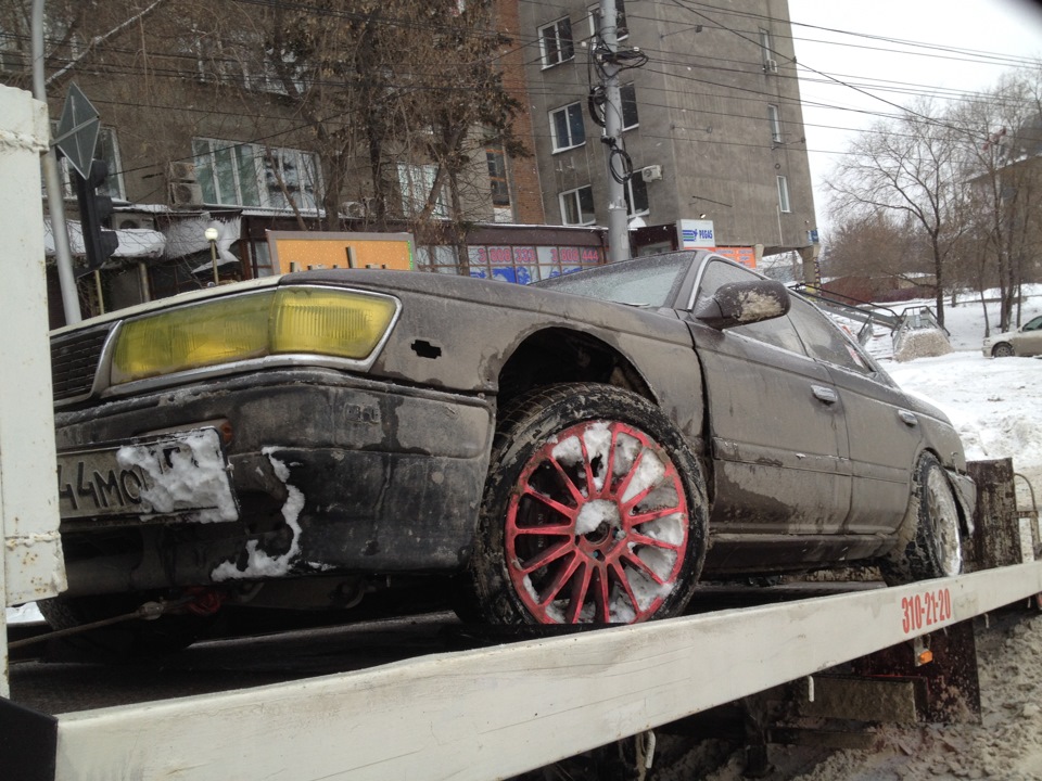 Поребрик или бордюр — Nissan Laurel (C33), 2,5 л, 1991 года | поломка ...