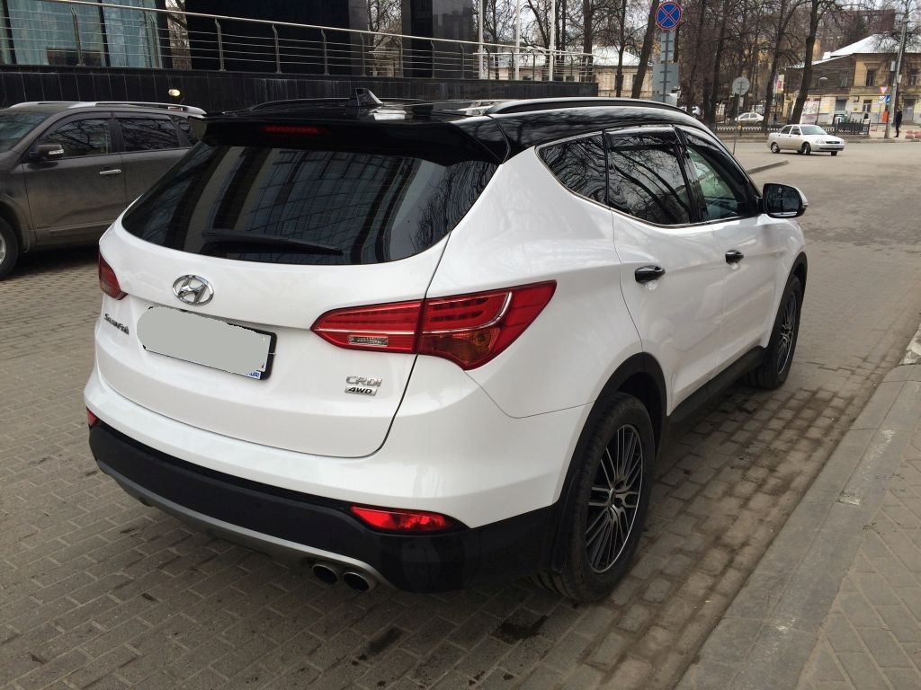 Хендай санта фе 3 2.4 бензин. Hyundai Santa Fe белый.