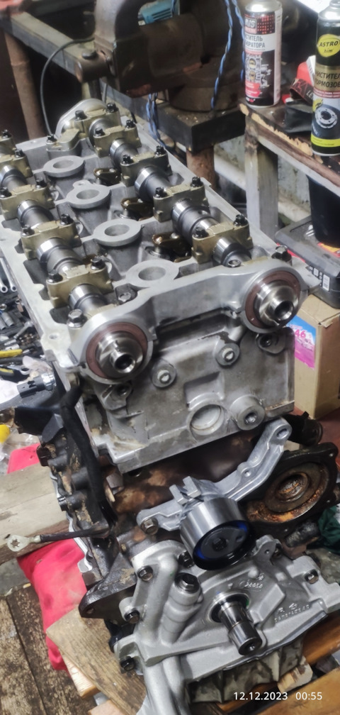 клапан в двигателе автомобиля. клапана двигателя рф4ф. шлифовка гбц ваз 2110 8 клапанов. притирка клапанов ваз 2107. грм двигателя внутреннего сгорания.