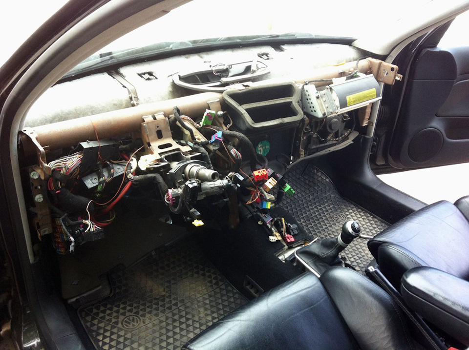 Фото в бортжурнале Volkswagen Golf R Mk4