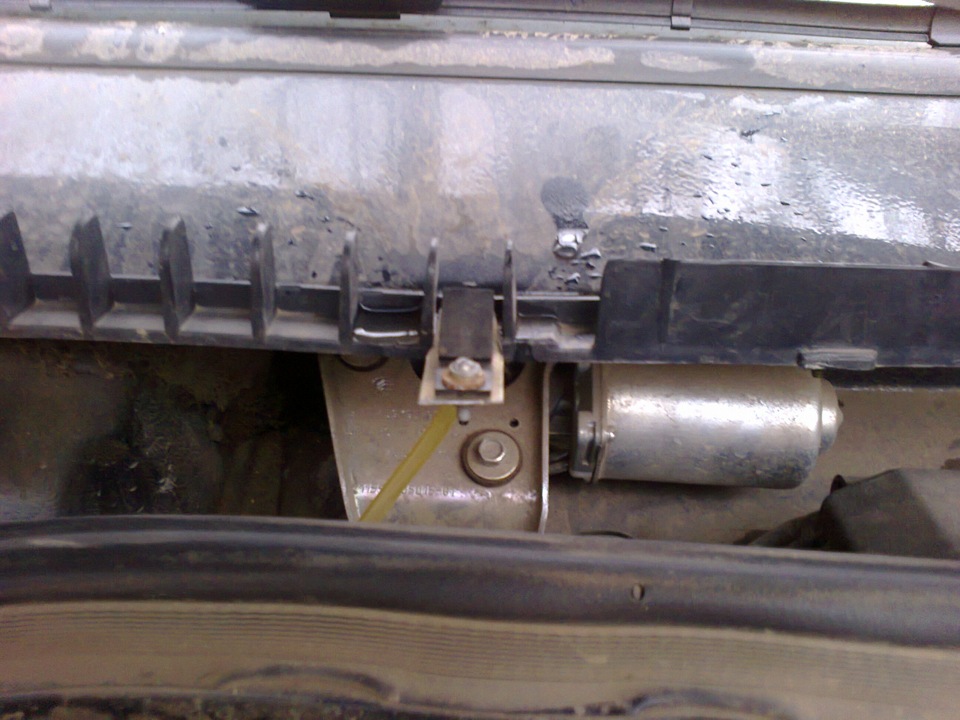 Омыватели лобового стекла — Lada 2114, 1,6 л, 2009 года | тюнинг | DRIVE2