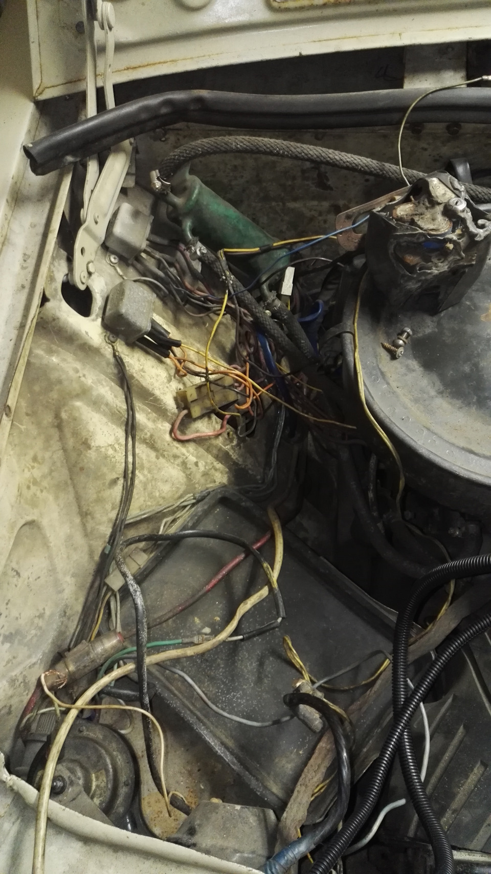 Порядок под капотом — Lada 2106, 1,2 л, 1990 года | электроника | DRIVE2