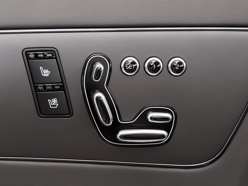 Заедает электропривод сидения — KIA Quoris, 5 л, 2017 года | своими ...