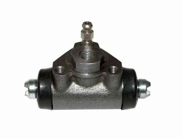 Замена тормозного цилиндра — Lada Приора хэтчбек, 1,6 л, 2009 года ...