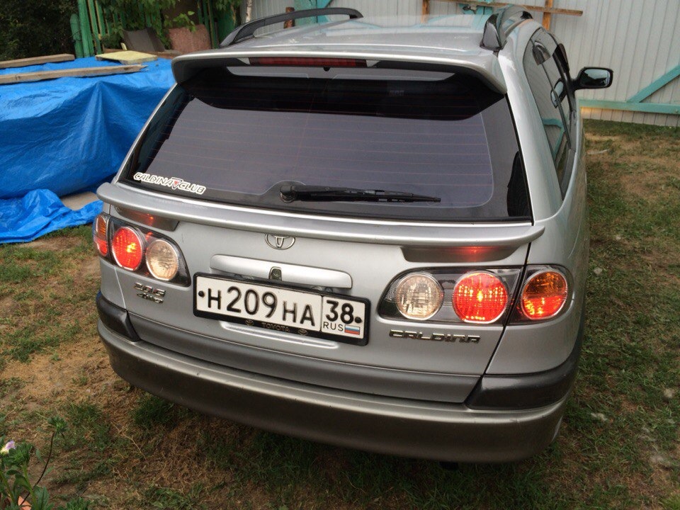 Заменил задние фонари — Toyota Caldina (210), 2 л., 1998 года ...