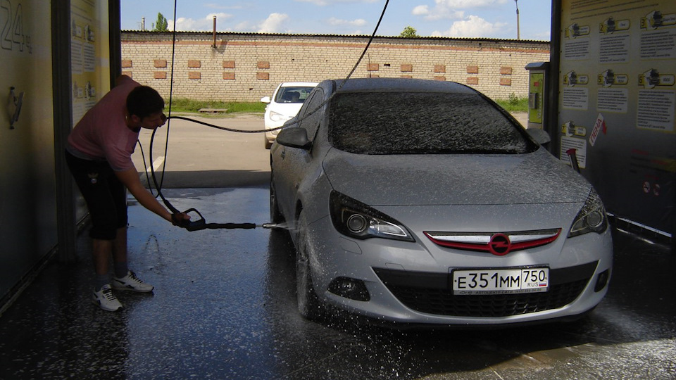Клапан продувки адсорбера. — Opel Astra J GTC, 1,4 л, 2011 года ...