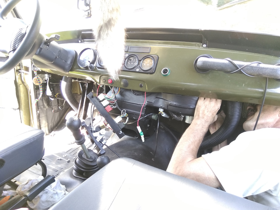 Фото в бортжурнале УАЗ 315195 Hunter