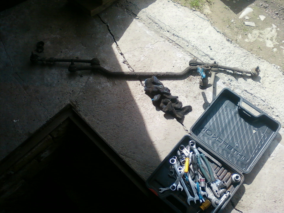 Замена шаровых, рулевых "пальцев" и маятникого рычага (05.2015) — ГАЗ ...