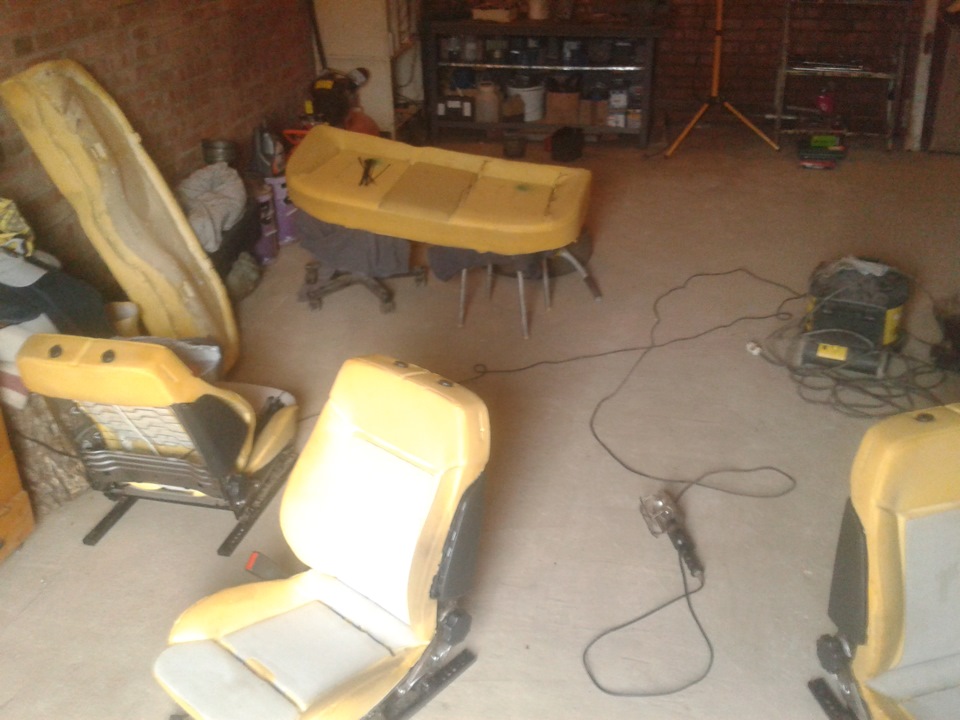 химчистка салона своими силами — Opel Astra H, 1,6 л, 2011 года | мойка ...