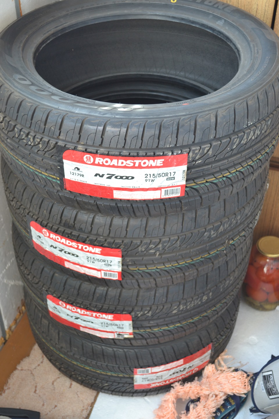 215 50. 215/50 R17 Roadstone n3000 91w. Летние шины 215/60 r17 Роадстоне н96. Шины Роадстоун 762. Покрышки Roadstone r17 НТ.