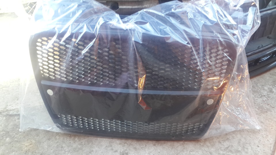 Новенькая — Audi A4 (B7)