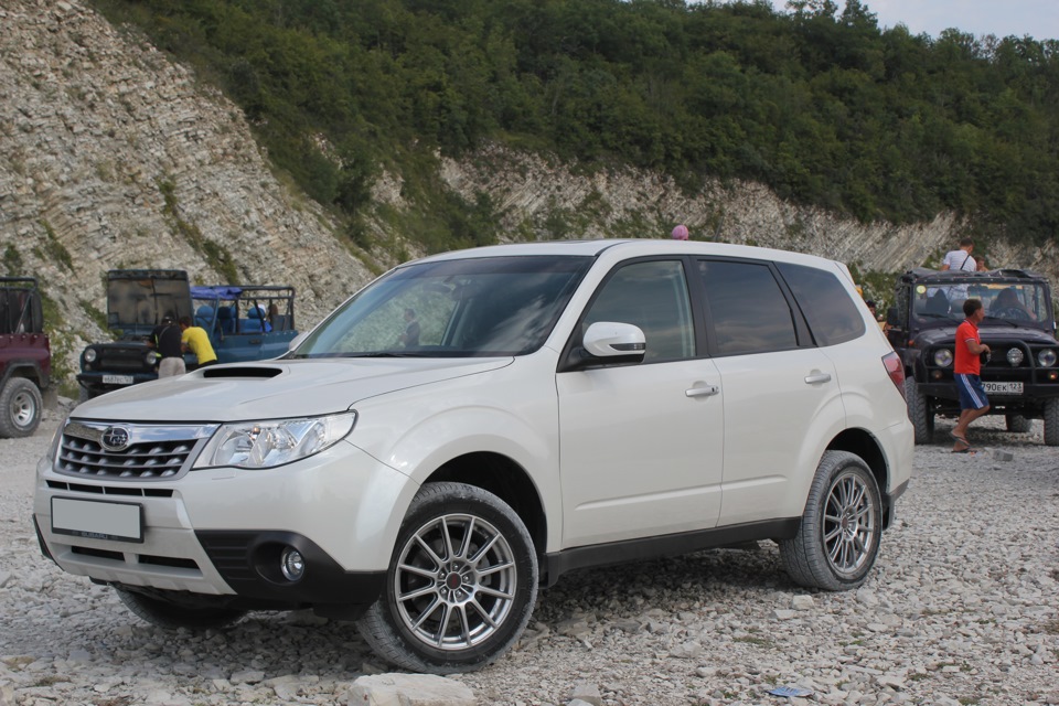 S edition. 2012 Subaru Forester 2.5. Forester s Edition 2.5 Turbo. Subaru Forester s Edition с дисками.