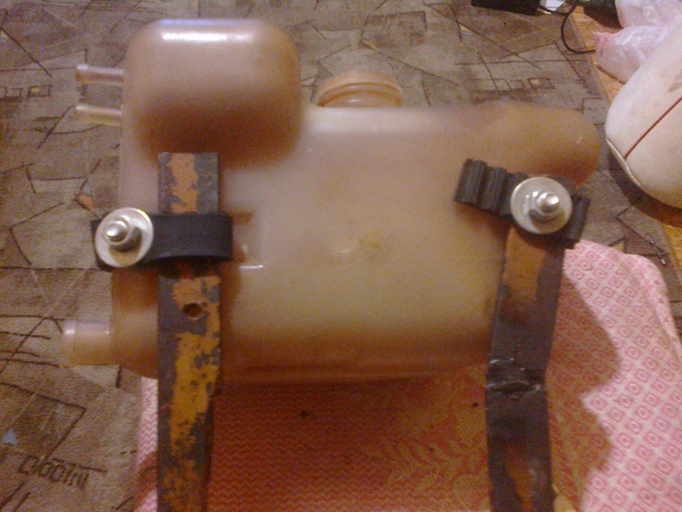 расширительный бачок ваз 2110 — ЗАЗ 968, 1,5 л, 1994 года | плановое ТО ...