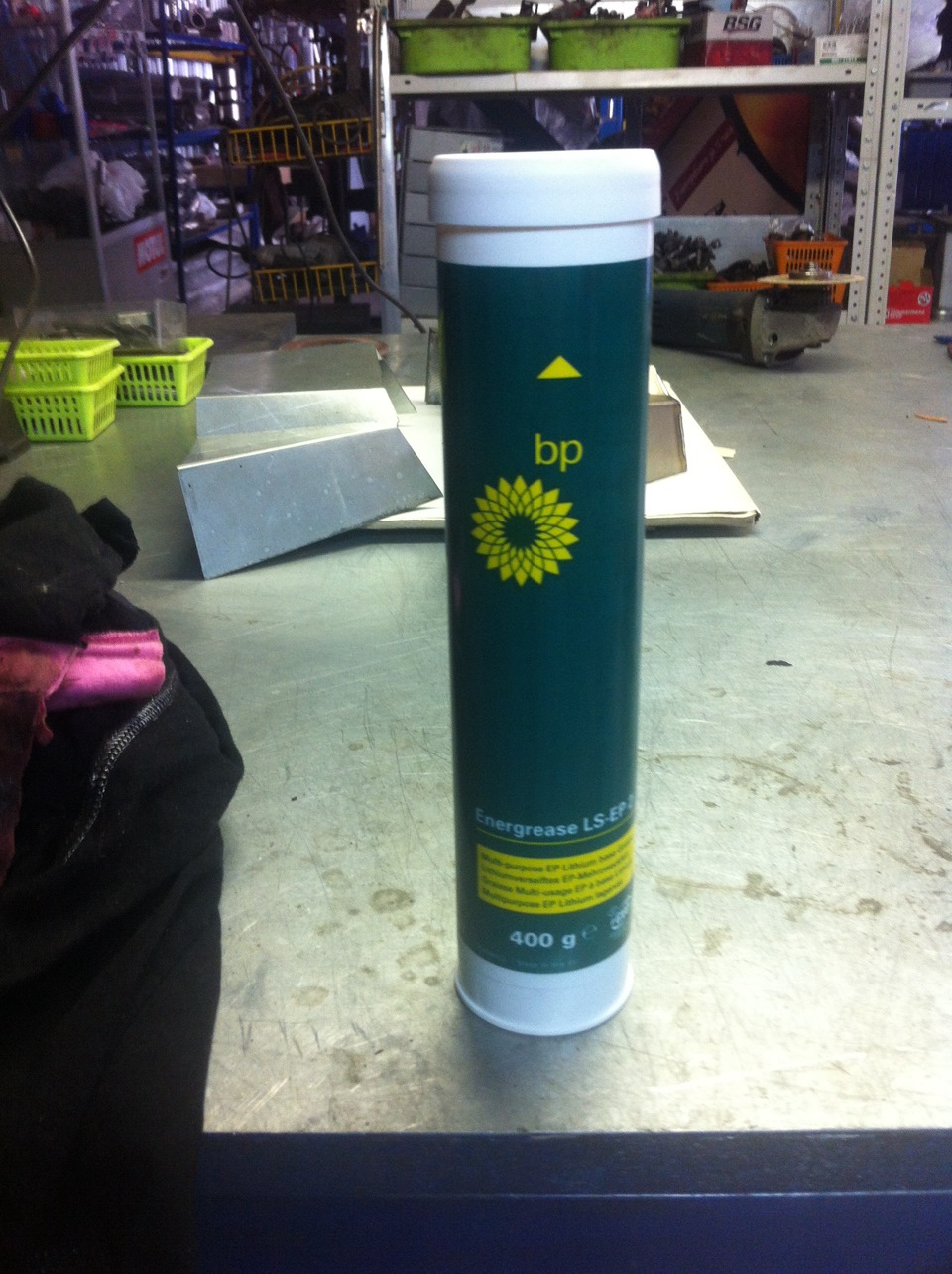 Замена внешнего пыльника ШРУСа — Toyota Corolla Axio (E140), 1,5 л ...