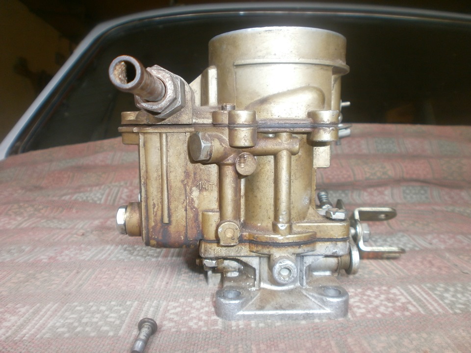 Расход топлива было 20 литров АИ-92 стало 45 литров АИ-92 на 100км пути ...