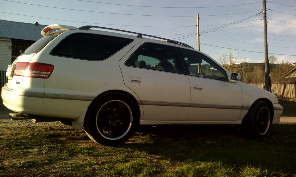 Фото в бортжурнале Toyota Mark II Qualis