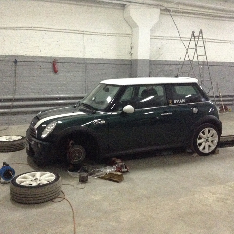 Как не надо менять тормозные колодки. — MINI Cooper S John Cooper Works ...
