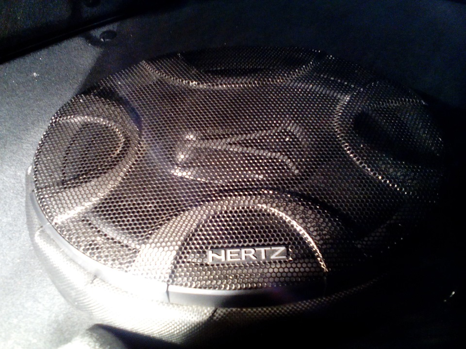 майфун сони, усилок кикс 5-к, блины герцы в круг — Renault Logan (1G ...