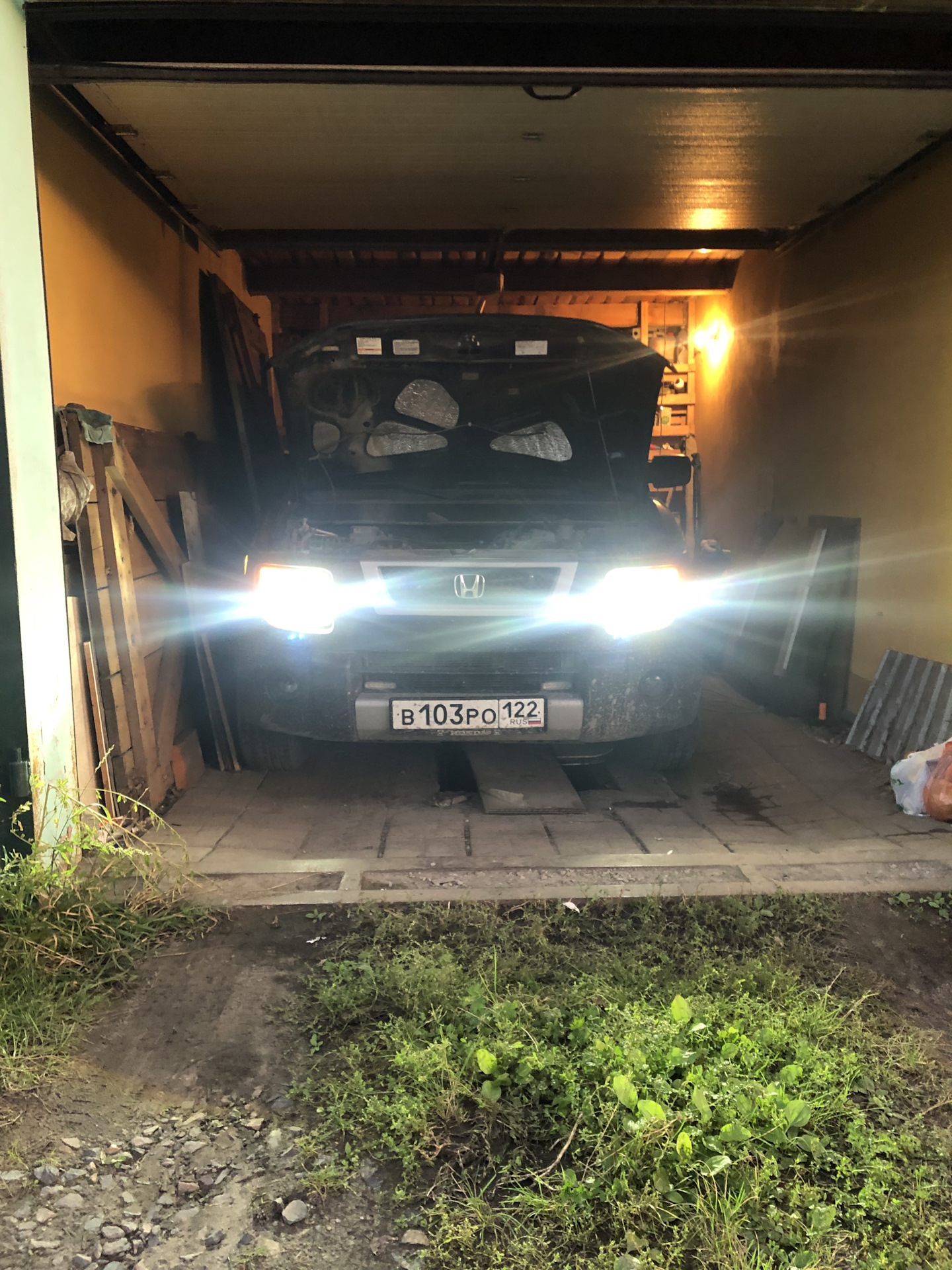 Установка мини линз F40 H4 — Honda Element, 2,4 л, 2005 года | своими ...