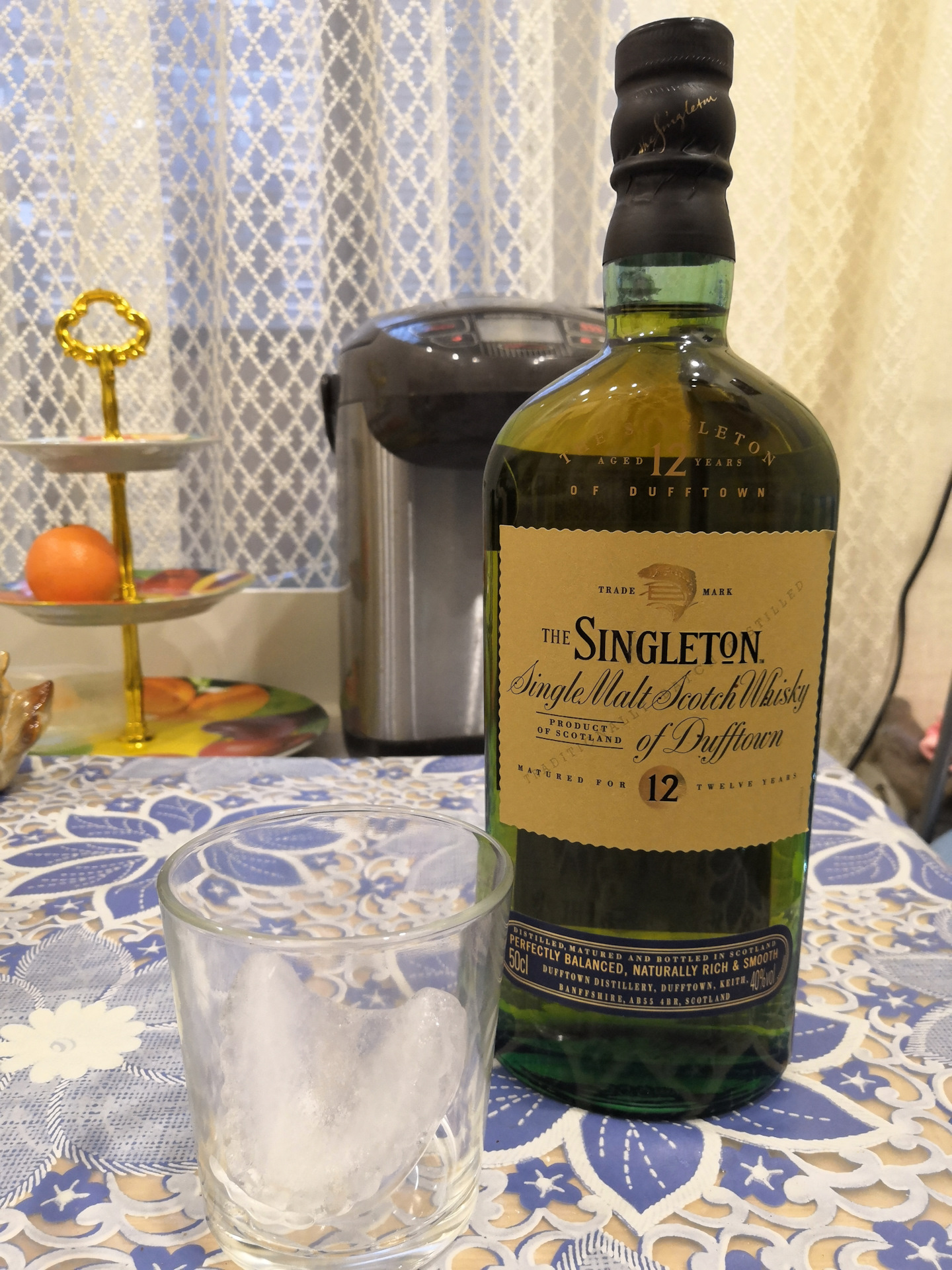 Singleton виски 12. Виски 