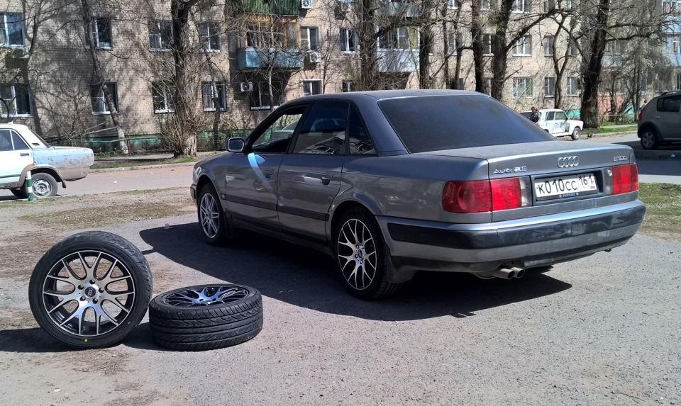 Фото в бортжурнале Audi 100 (C4)