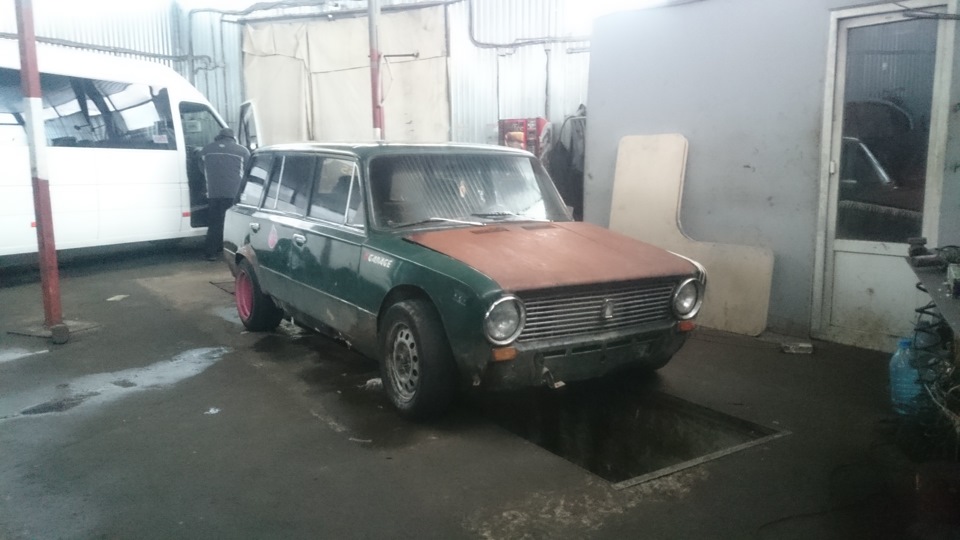 Нечто — Volkswagen Golf Mk2, 1,3 л, 1998 года | фотография | DRIVE2