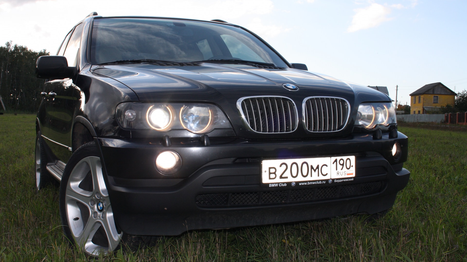 BMW X5 (E53) 3.0 бензиновый 2003 | Жмурки... на DRIVE2