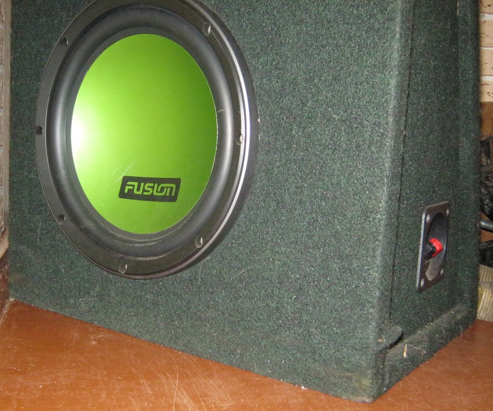 Саба стар. Сабвуфер Фусион 450w. Усилитель Fusion 450. Саб FSD 12 сабвуфер зеленый. Fusion 800 Вт.