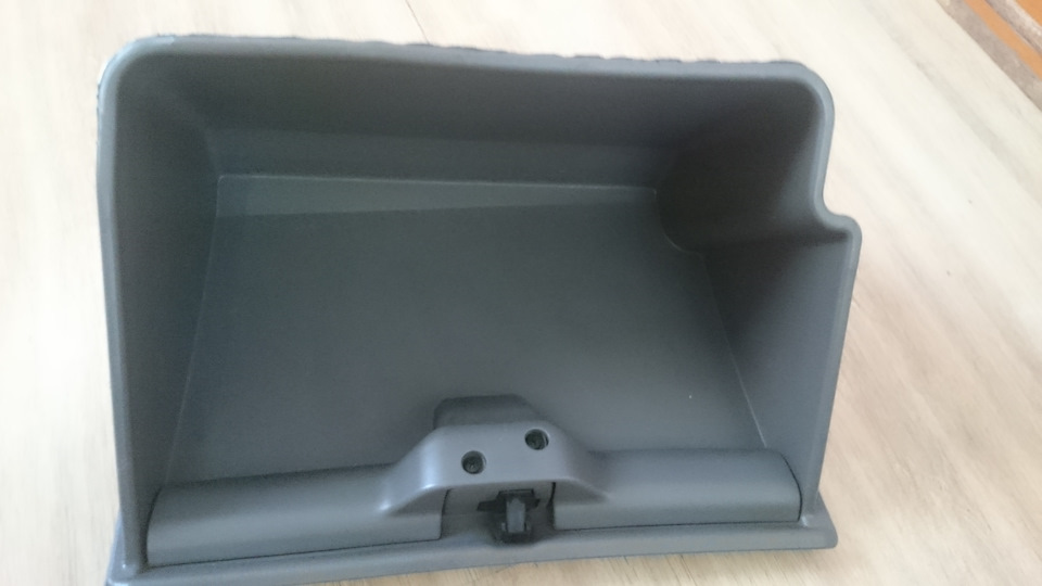 Модернизация бардачка Тойота Ипсум 10/15 — Toyota Ipsum (10), 2 л, 2001 ...