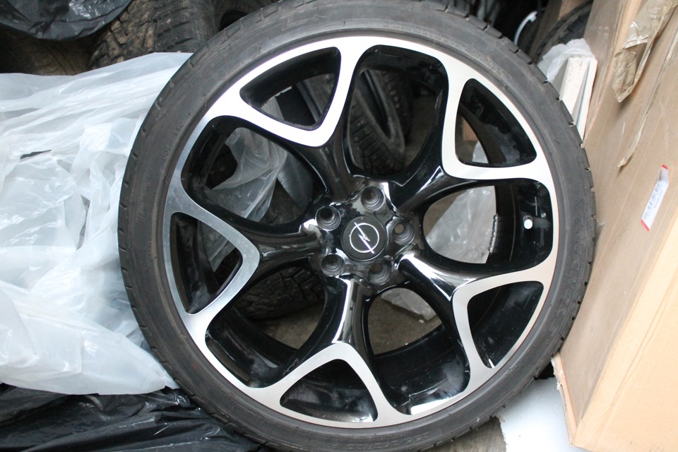 литье r17 rotiform blq цена. реплика r20. диски реплика r20 cr5. Replica r20 h382. реплика r20.