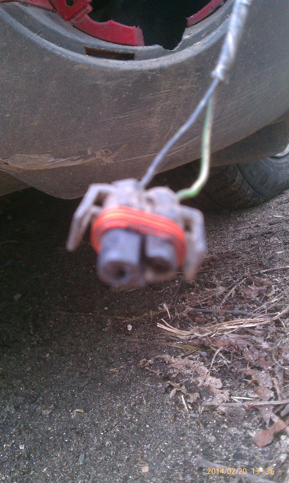 хруст в рулевой рейке — Ford Mondeo III, 2 л, 2001 года | поломка | DRIVE2