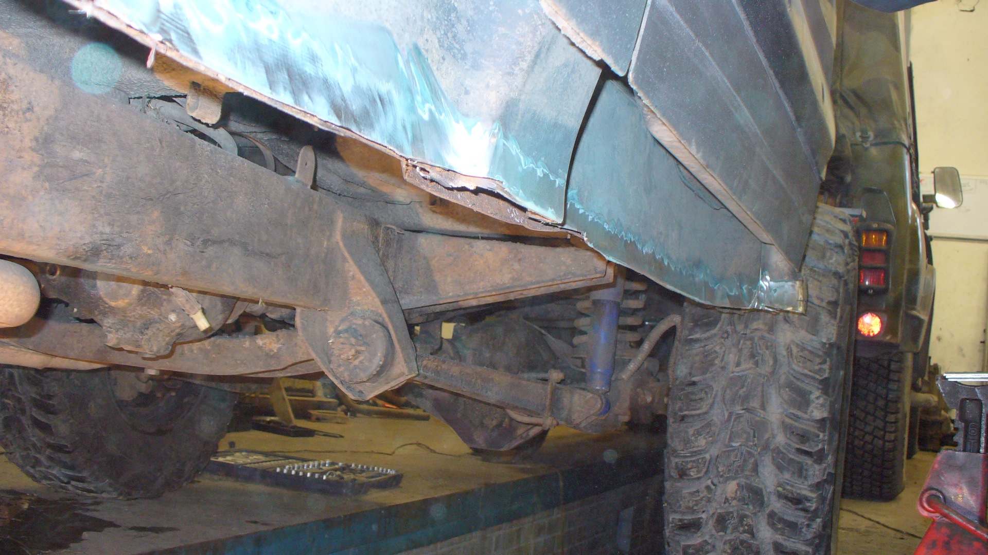 Замена порогов — УАЗ 3160, 2,7 л, 2001 года | тюнинг | DRIVE2