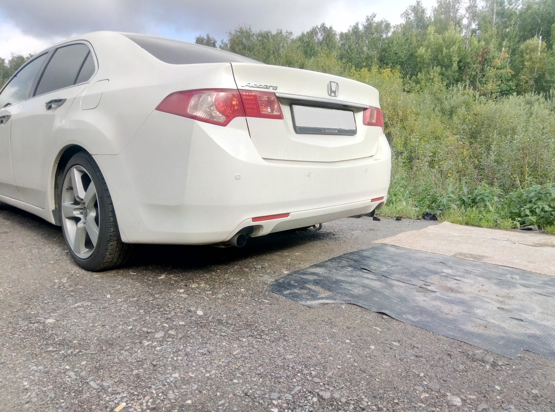 насадки на глушитель хонда аккорд 8 2. Honda accord 8 выхлоп. 4. насадки на глушитель хонда аккорд 8. выхлоп honda accord.