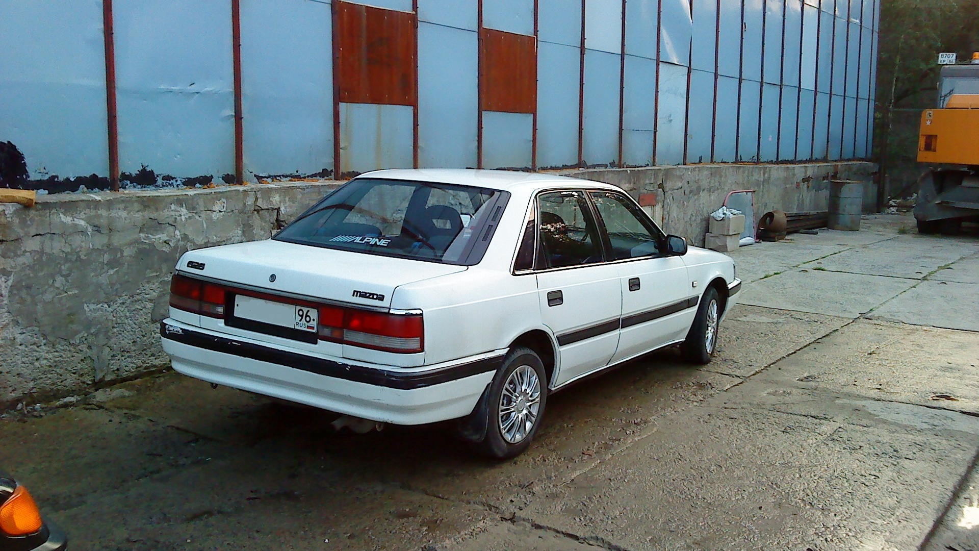 Mazda 626 GC Coupe