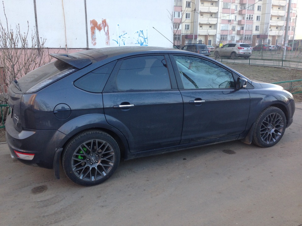 Литые диски форд фокус 1. 225/55 R17 на Ford Focus 2. R17 Форд фокус 2 Скад. Ford Focus r17 225/45. Ford Focus 2 r17.