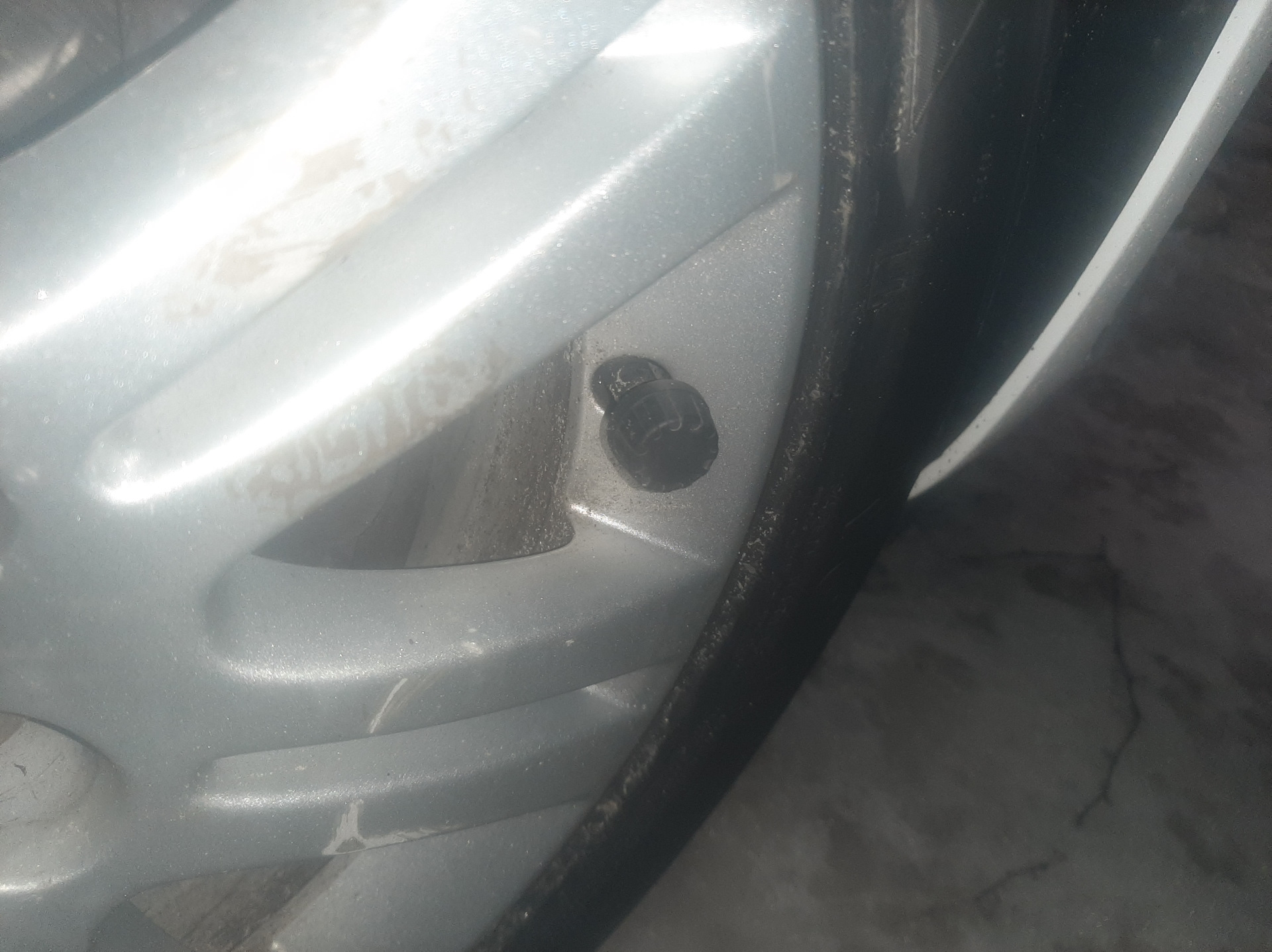 Датчик давления в колесах — Opel Astra H, 1,8 л, 2012 года | аксессуары ...