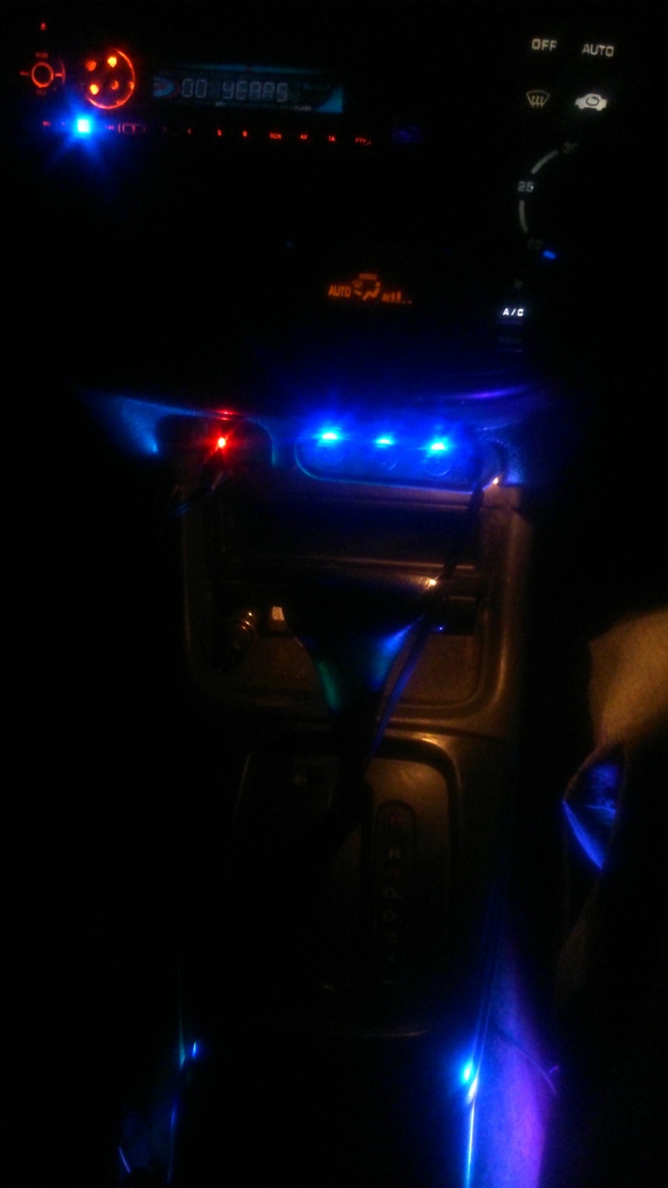 тройник вместо пепельницы — Honda Orthia, 2 л, 1996 года | аксессуары ...