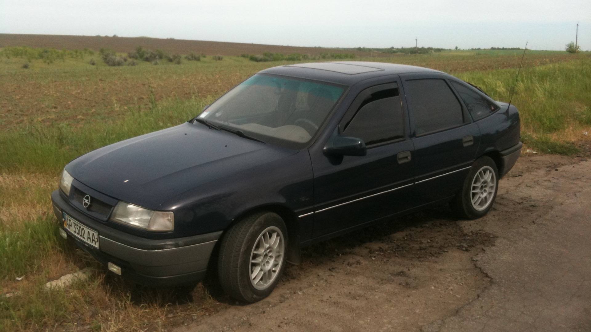 Opel Vectra A 1.6 бензиновый 1989 | 1,6 - OVAщь на •O.Z.• на DRIVE2