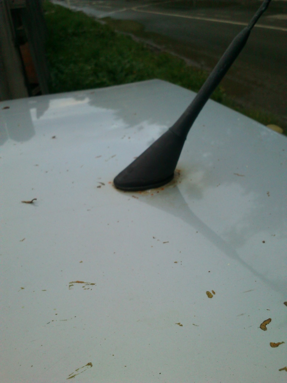 Дыры в крышке багажника и не только =) — Lada 2114, 1,5 л, 2005 года ...