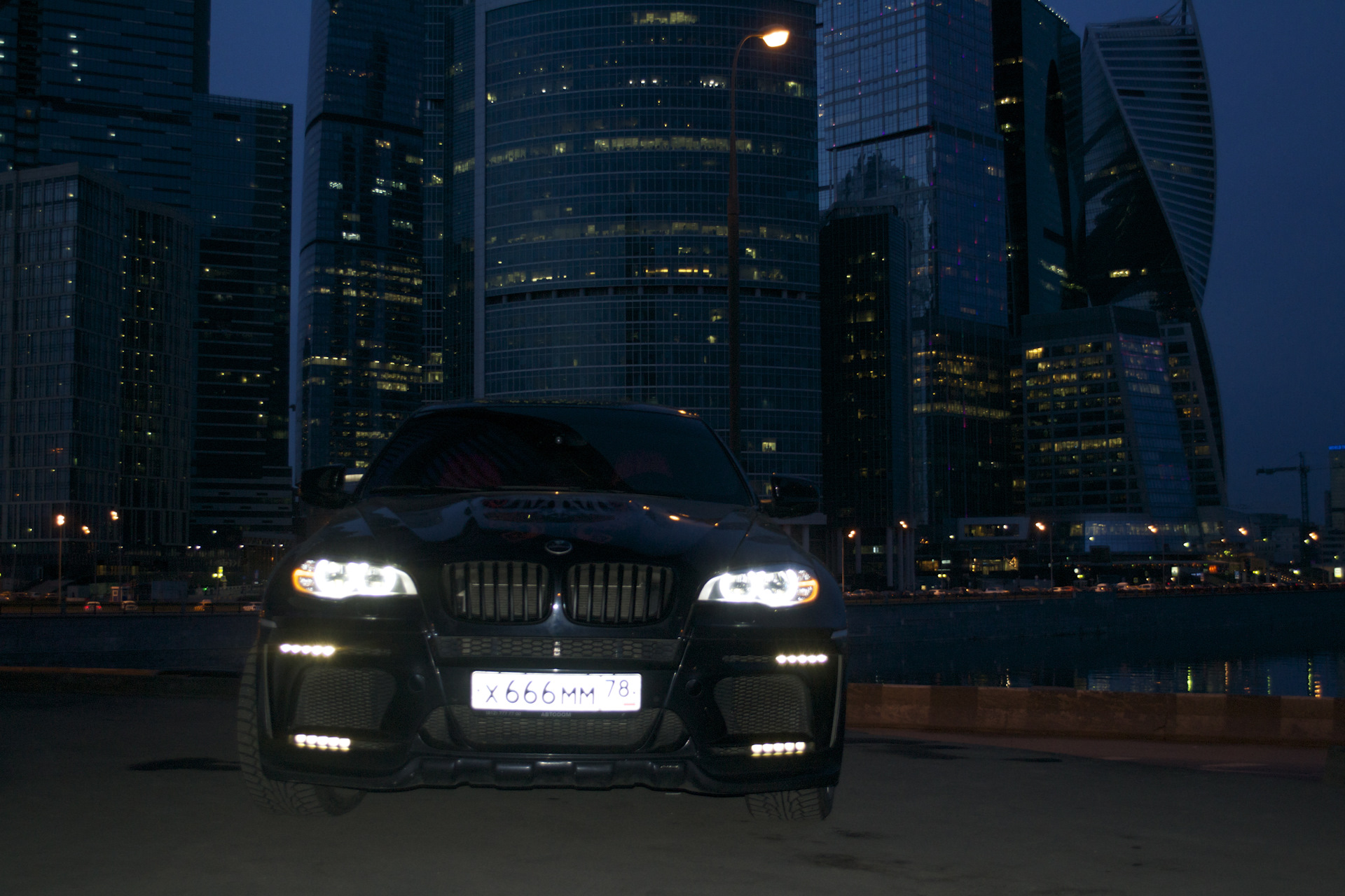 BMW x6 Москва Сити