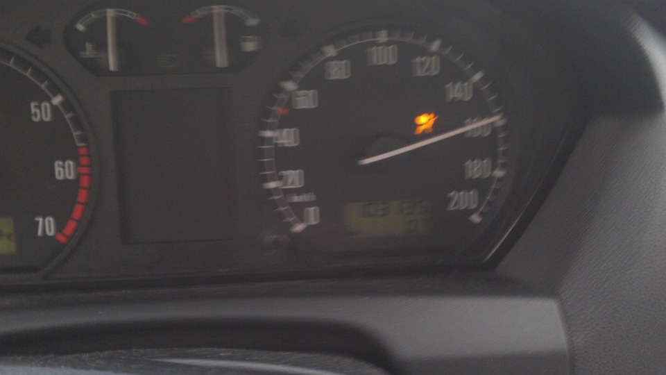 HELP! как протянуть силовой провод от усилителя до аккумулятора ...