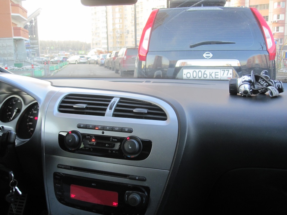 Фото в бортжурнале SEAT Leon (Mk II)