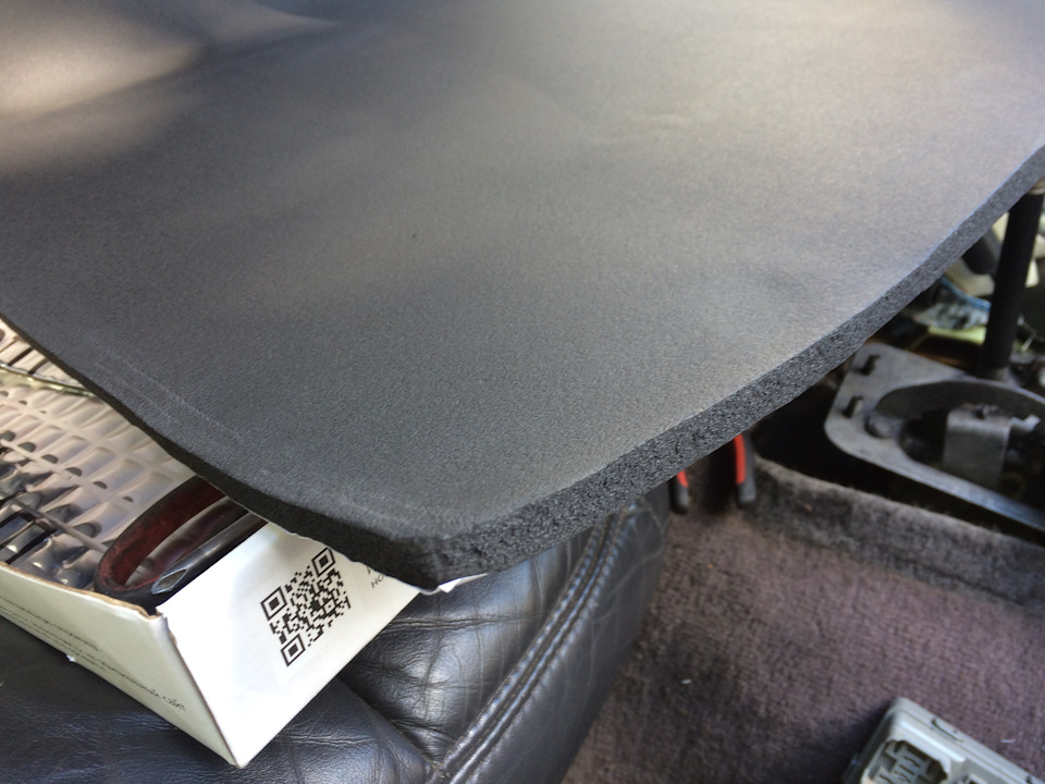 вторым слоем клеил материал под названием Комфорт 10 — Jeep Grand Cherokee (ZJ)