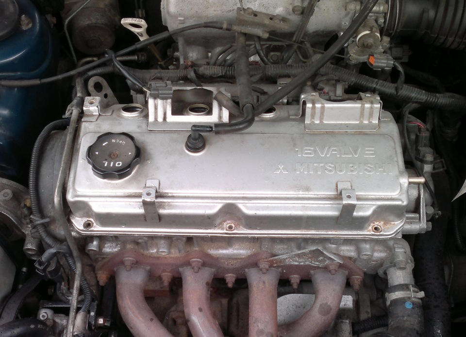 Двигатель мицубиси галант. Двигатель Мицубиси Галант 2.0 4g63. Мотор Галант 2.4 4g64. 4g63 двигатель Митсубиси Галант. Mitsubishi Galant 2.0 4g64.