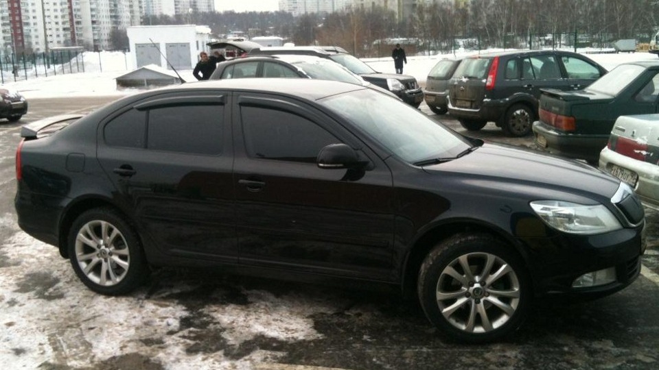 Шкода а5 гофры. Школа 5. Шкода а5 тонированная. Разбираю шкоду а5. Зазоры на капоте шкода а 5.