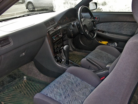 More photos interior trunk engine tidy - Toyota Corolla Levin 16 liter 2000