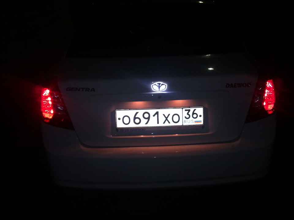 Светодиодные лампы подсветки номера. — Daewoo Gentra, 2014 года ...