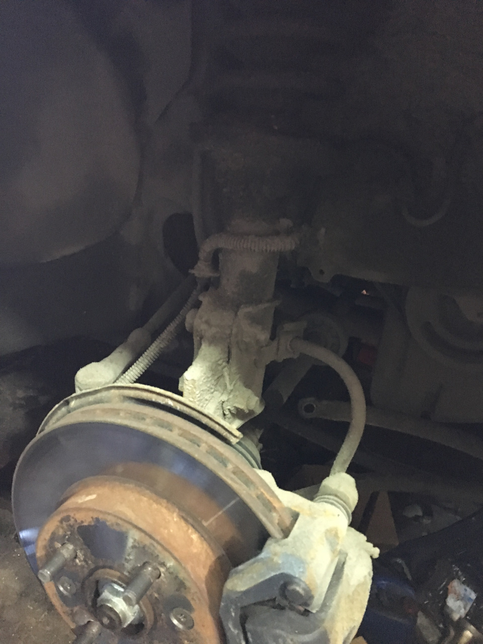 Замена стоек и втулок стабилизатора. Чистка дросселя. — KIA Rio (1G), 1 ...