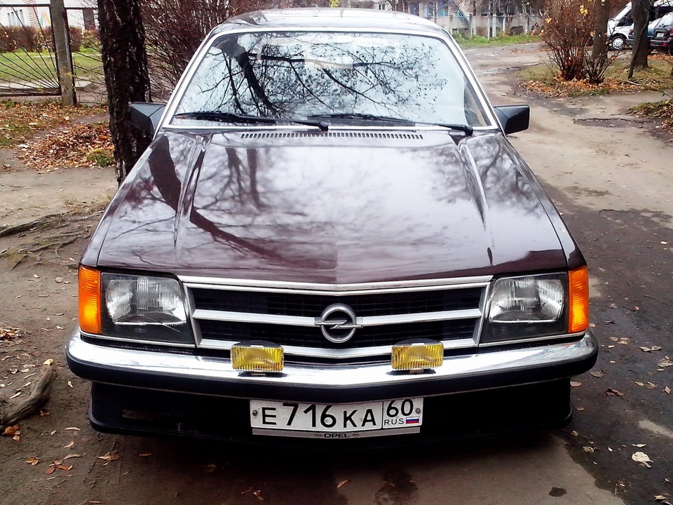 Фото в бортжурнале Opel Rekord E