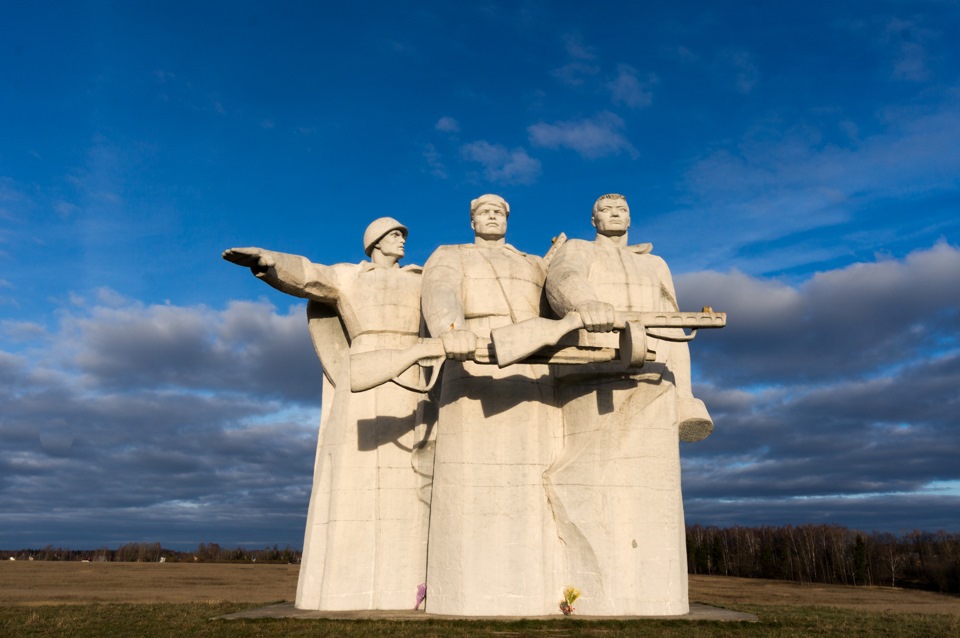 Мемориал в волоколамске фото